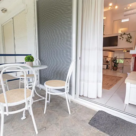 Sunny Breeze Maisonette By Rentalspro - Fourka 度假居