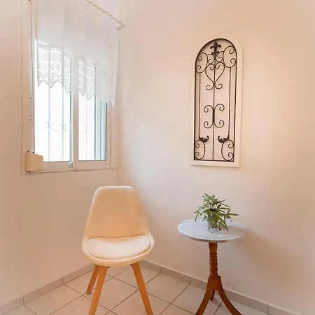 Holiday home Sunny Breeze Maisonette By Rentalspro - Fourka *
